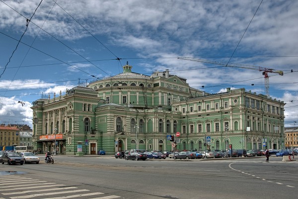 Mariinsky Theatre (Kirov Opera and Ballet Theatre), Saint Petersburg. Photo from http://structurae.net/structures/mariinsky-theatre, Wilhelm Ernst & Sohn Verlag.