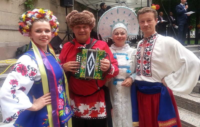 Toronto, Ontario, Ukrainian, Gypsy, Cossack, Russian dancers, balalaika, garmoshka, event in Canada
