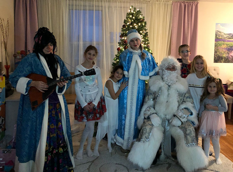 Ded Moroz, Snegurochka, Baba Yaga, Bensonhurst, Brooklyn, New York, Russian New Year's Celebration,  , ,  
