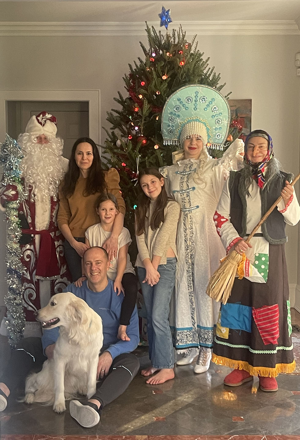     ,      ,     ,      ,  , ,  ,    , Ded Moroz Show in Connecticut, Ded Moroz, Snegurochka, Baba Yaga, Greenwich, Connecticut