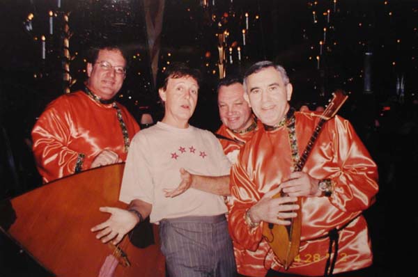Balalaika-base musician, Paul McCartney, Gennady Gutkin, Simon Lemberskiy