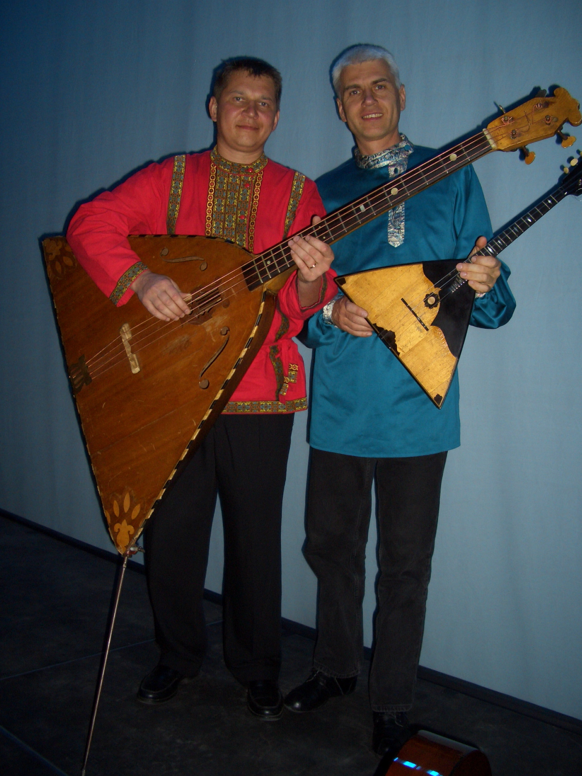 Mikhail Smirnov, Alex Siniavski