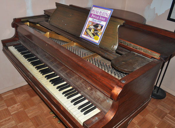 Grand piano Steger & Sons for sale Washington Heights New York City NY