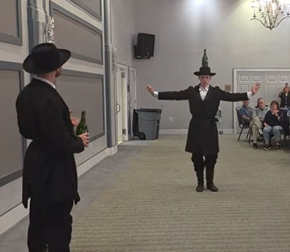 Bottle Dancers New Jersey, NJ Bottle Dancers, Rosh Hashanah dinner Shalom Club at Four Seasons Englishtown Monmouth County NJ, Bottle Dancers USA