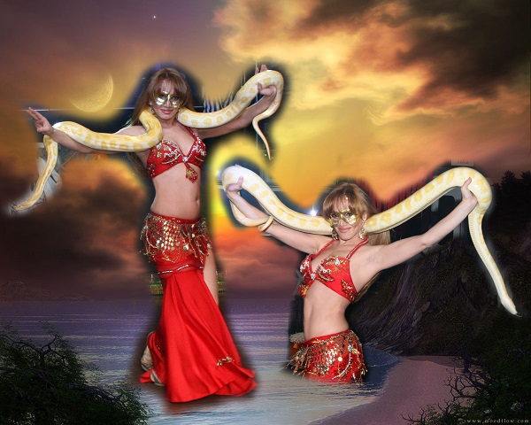 NYC Snake Dancer Anna
