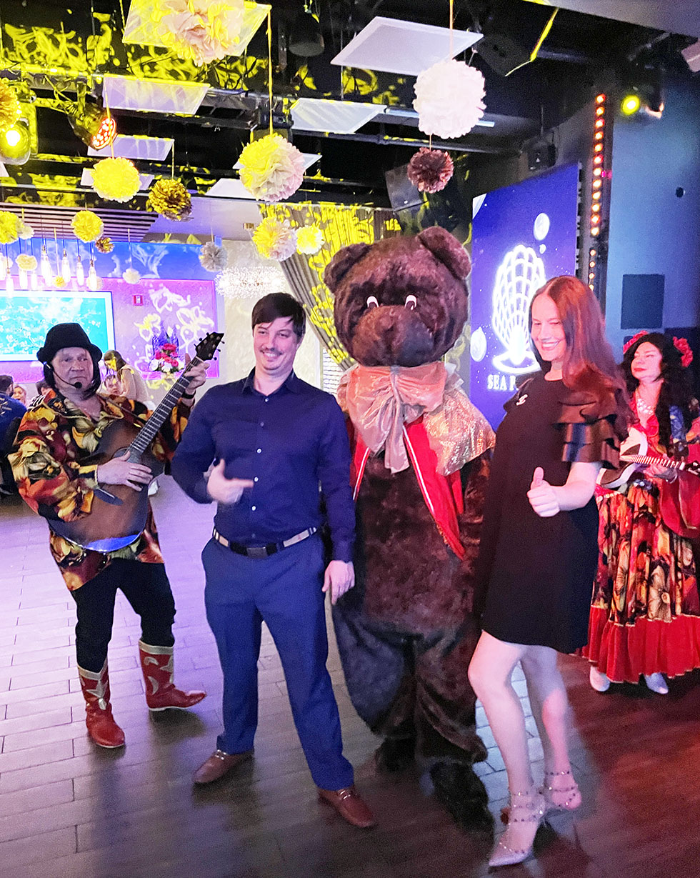 Sea Pearl restaurant in Brooklyn, Russian-Gypsy dance song and music trio,     -, New York, Sea Pearl Restaurant 2027 Emmons Ave Brooklyn NY 11235