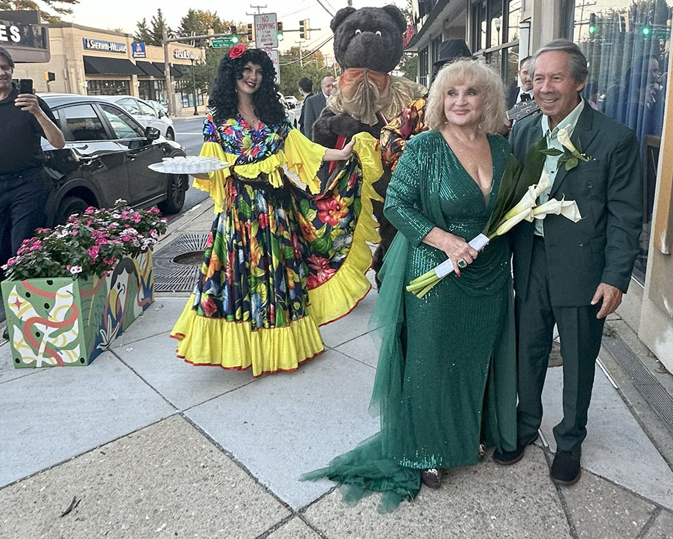        Silk Road Bistro         ,  &quote;    -&quote;       , -, -, ,    , Russian-Gypsy Trio in Maryland, Private party at the Silk Road Bistro in Pikesville, Maryland