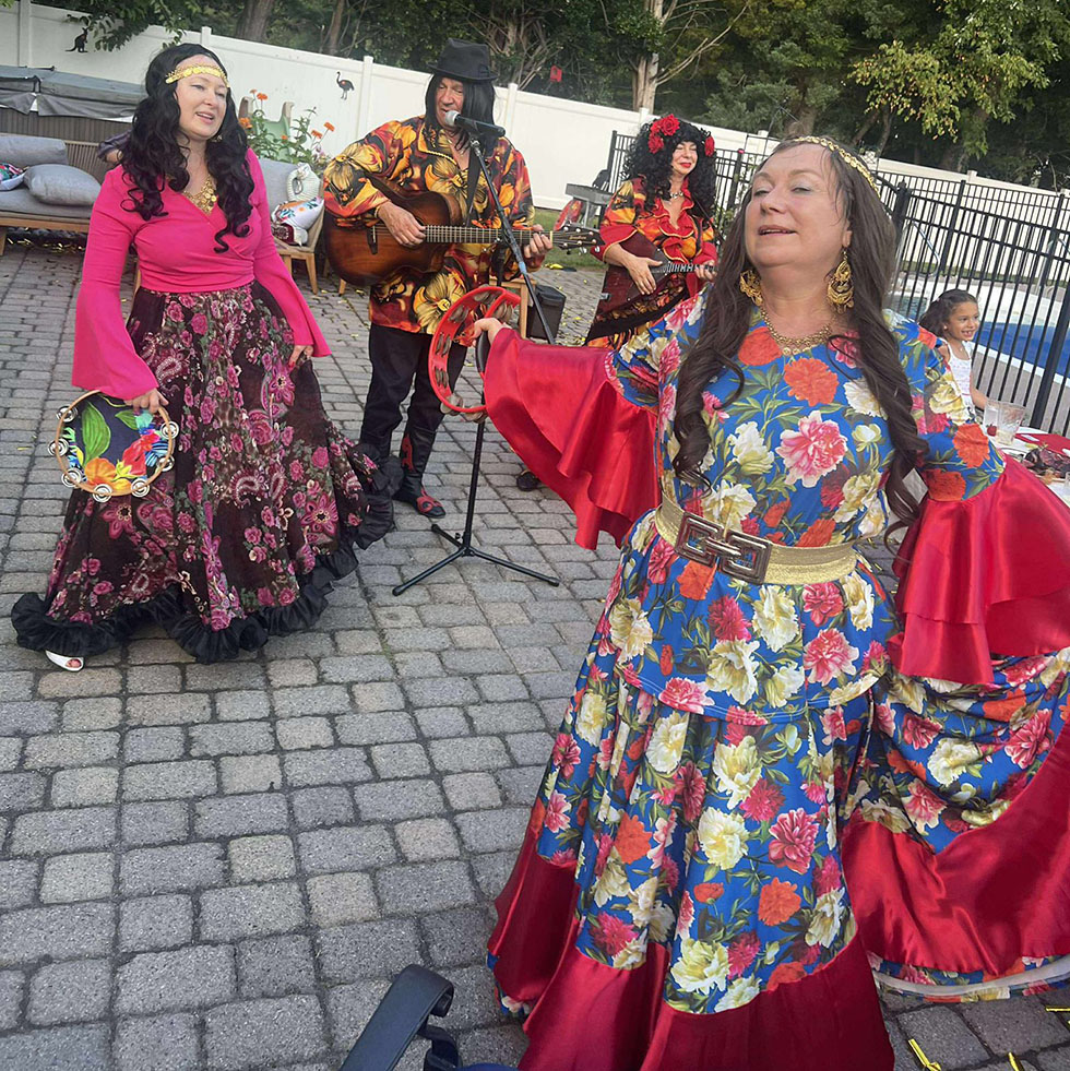 Gypsy Ensemble in New Jersey, Russian Gypsy dance and music ensemble,     -