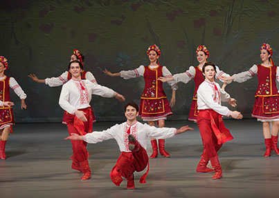 Russian character dancer Pavel Getman, ensemble Barynya, www.barynya.com