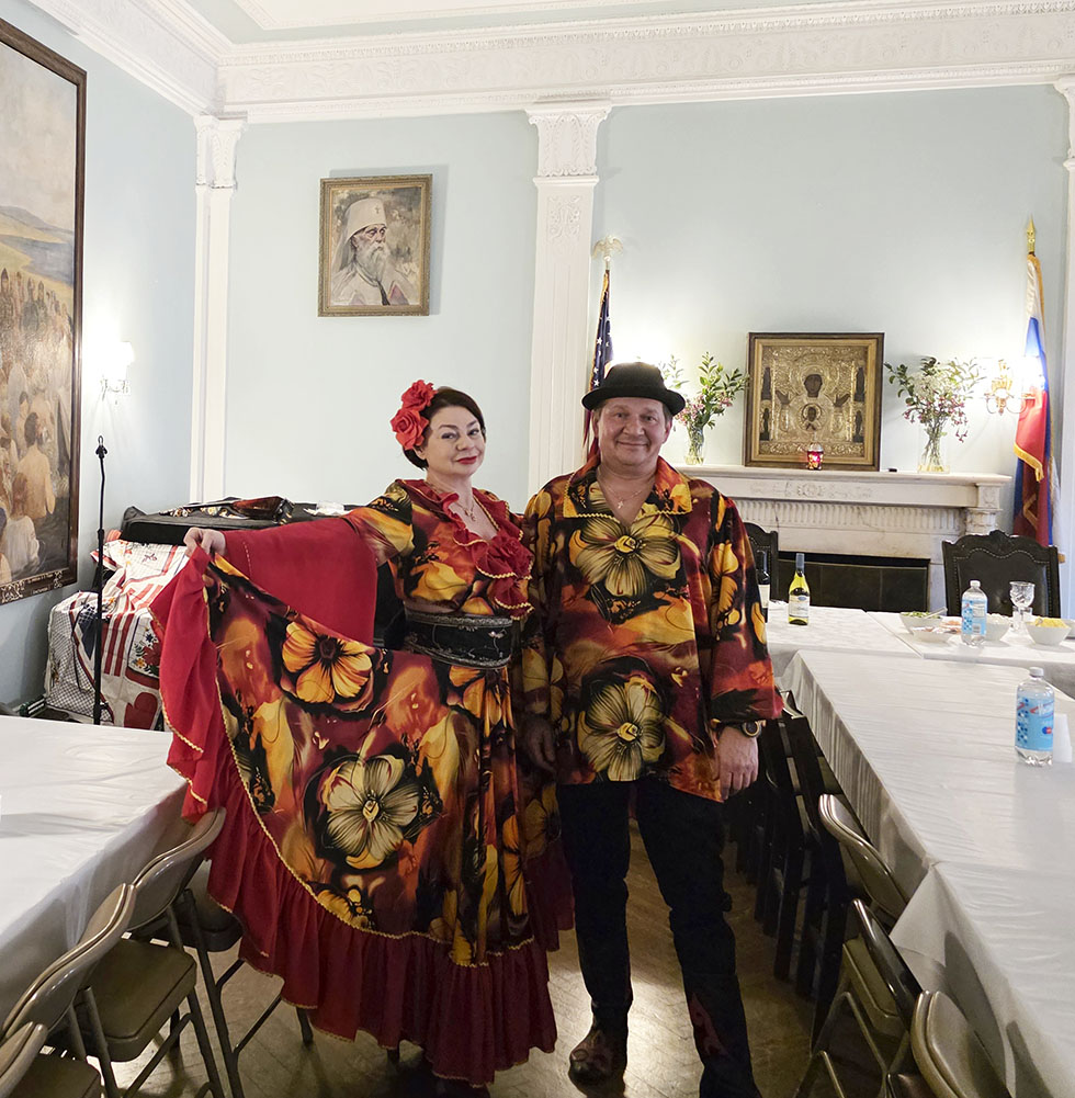 NY Balalaika Duo, Synod of Bishops Russian Church New York City, balalaika, garmoshka, ���� ������, ����� �������� ���������, ������ ������� �������� ������ � �����