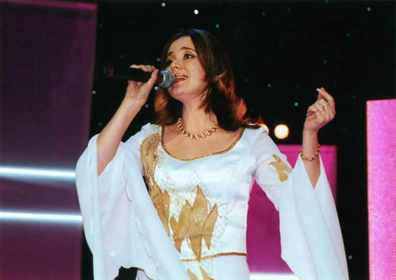 NY Tatar singer Gulnara from Brooklyn, New York