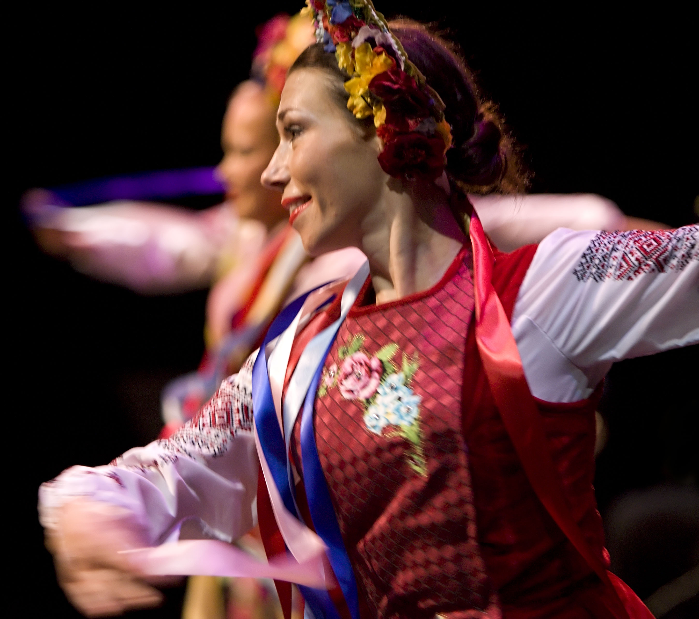 Ukrainian Dancers Photos