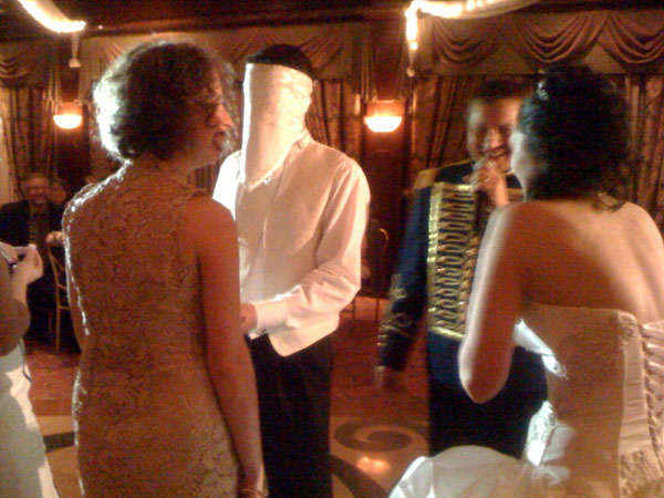 Russian-American Wedding, June 5th, 2011. Crest Hollow Country Club. Woodbury, NY. Russian-American MC Misha