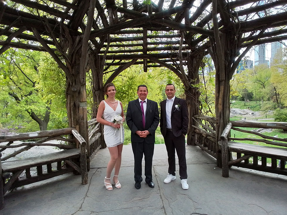 04-27-2025, Sunday April 27th 2025 1:30pm, Russian Wedding Ceremony, Russian Wedding Minister Mikhail, Russian speaking wedding officiant, Central Park New York City,  ,   e  -