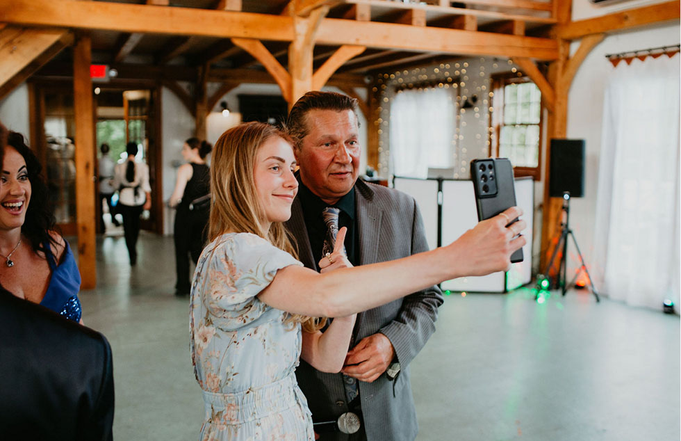 Photo credit: Joe Vogel Photography www.joevogelphoto.com, 05-18-2025, Sunday May 18 2025, Russian Wedding Master of Ceremonies, ������ ���������-������ �� ���-�����, Russian-American DJ, ������� ��������, ������ ���-����, Russian MC from New York